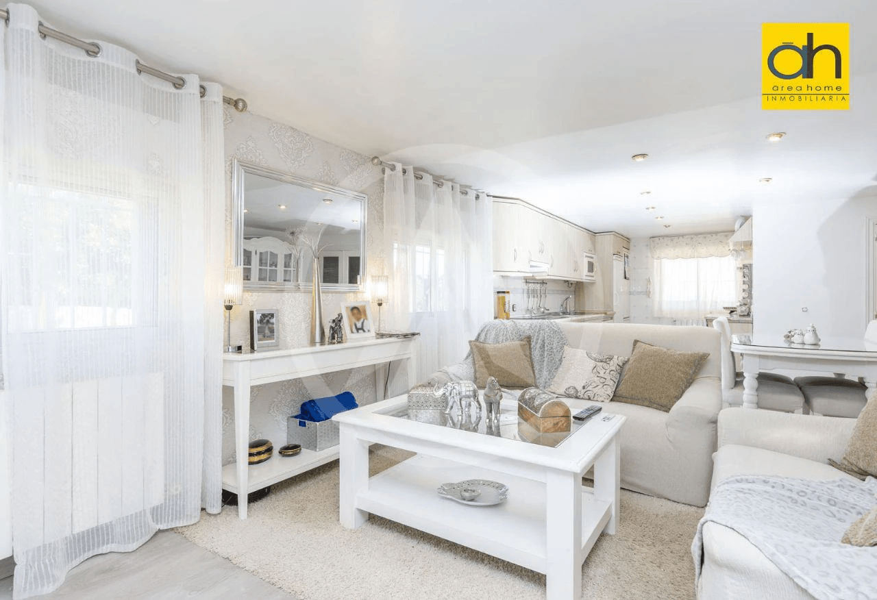 Villa with pool in Sierra de Fuentes