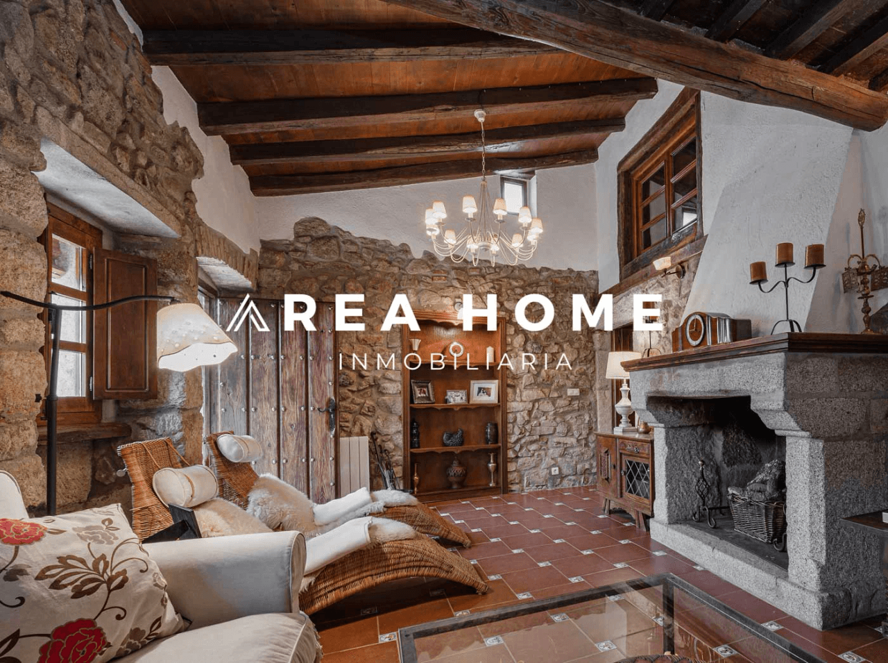 House for sale in Zarza la Mayor, Cáceres