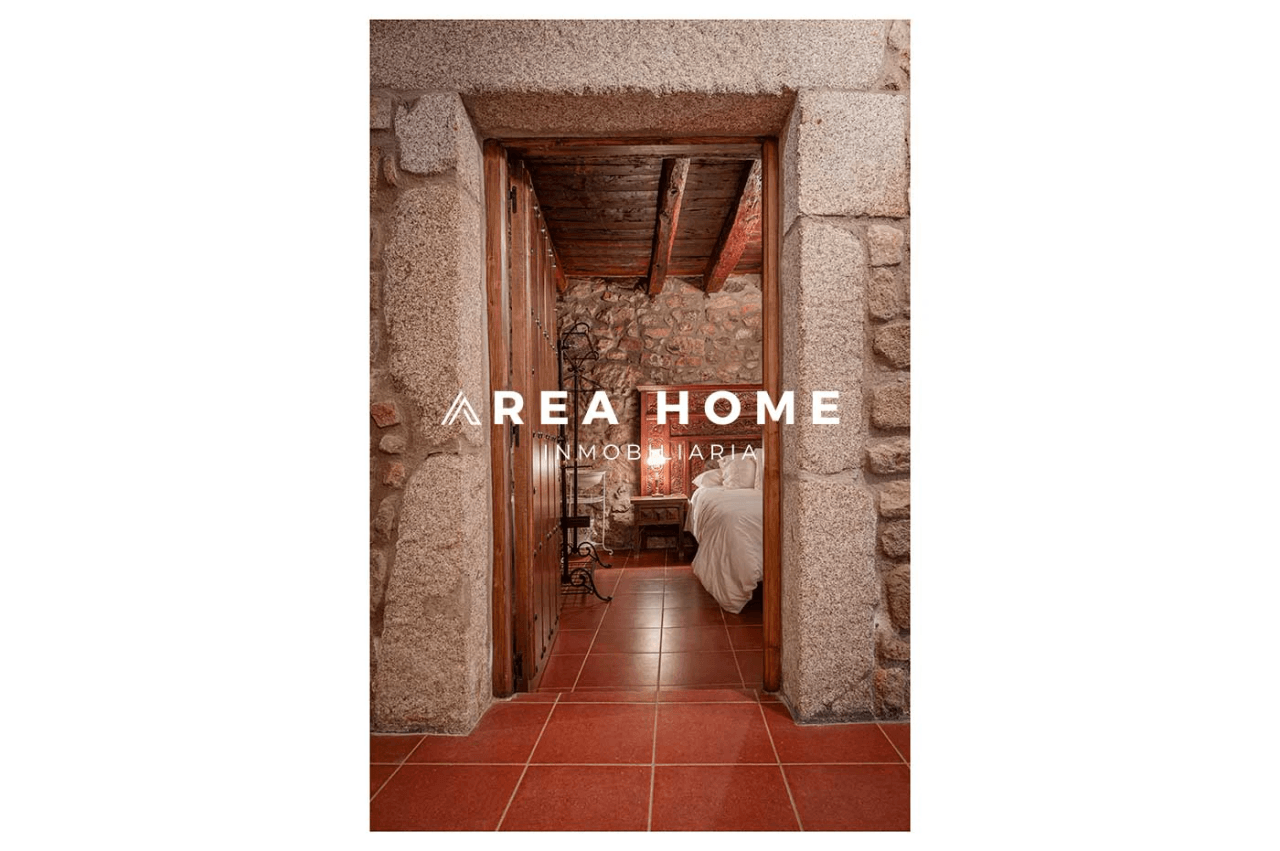House for sale in Zarza la Mayor, Cáceres