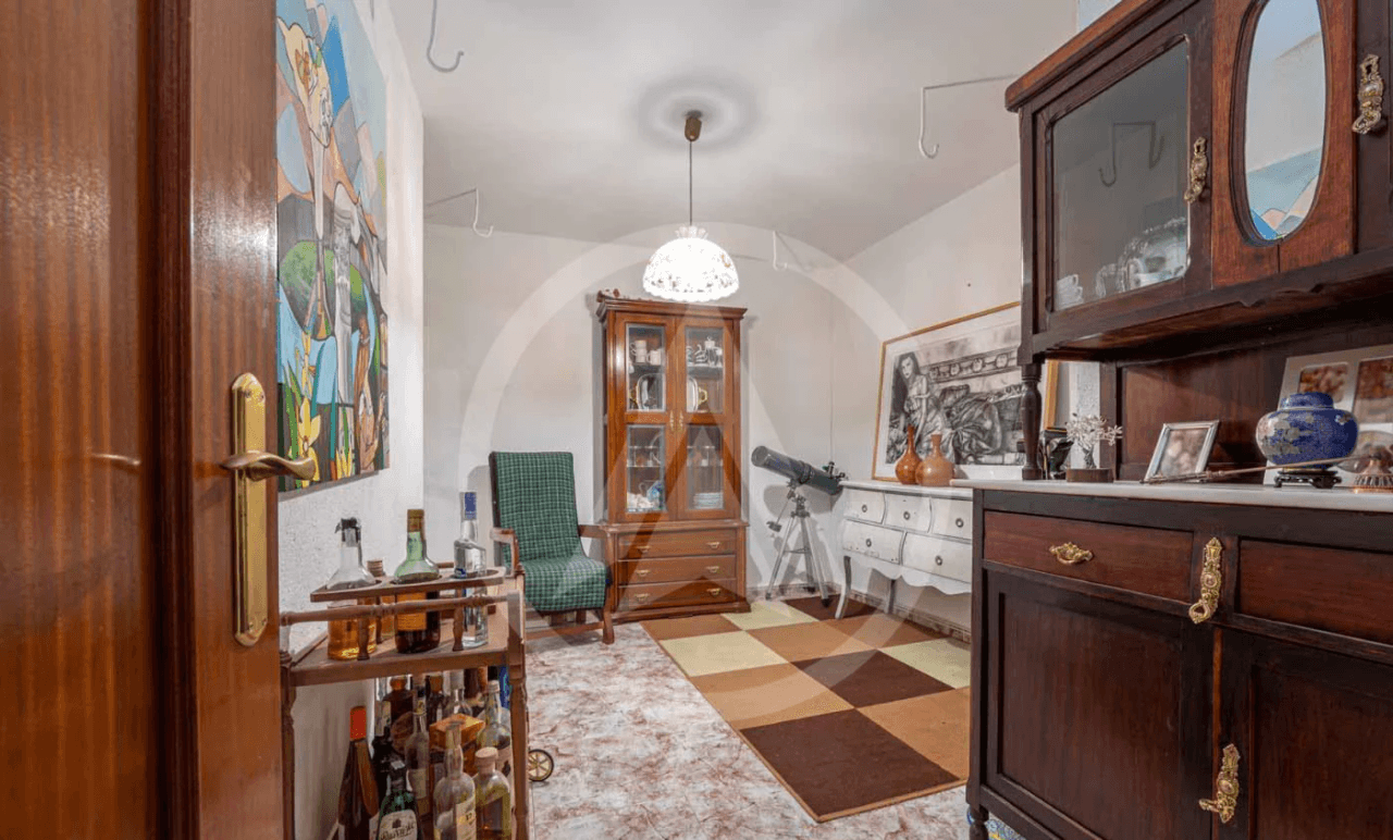 House for sale in Castañar de Ibor, Cáceres