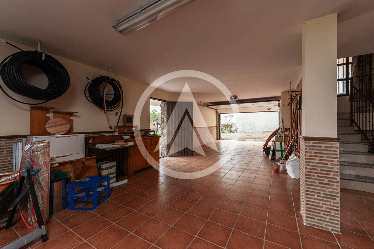 Village house with plot in Torrecillas de la Tiesa, Extremadura