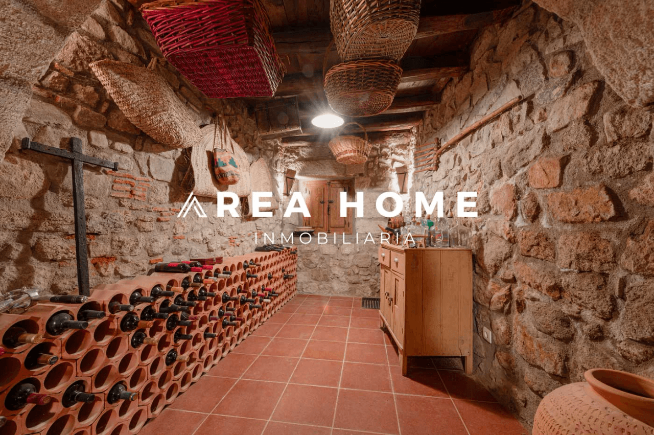 House for sale in Zarza la Mayor, Cáceres