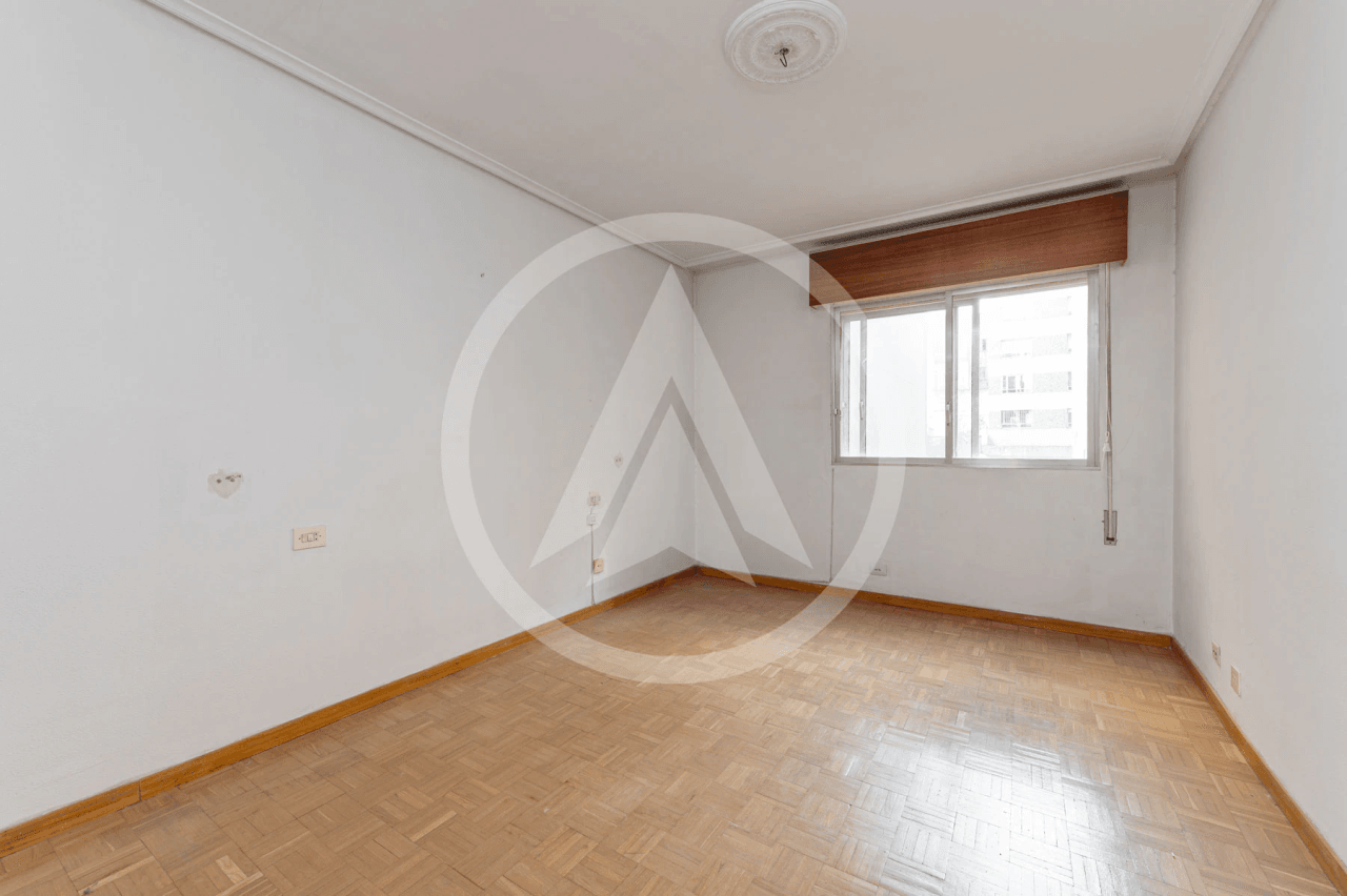Apartment for sale in Cáceres Center with 2 parking spaces