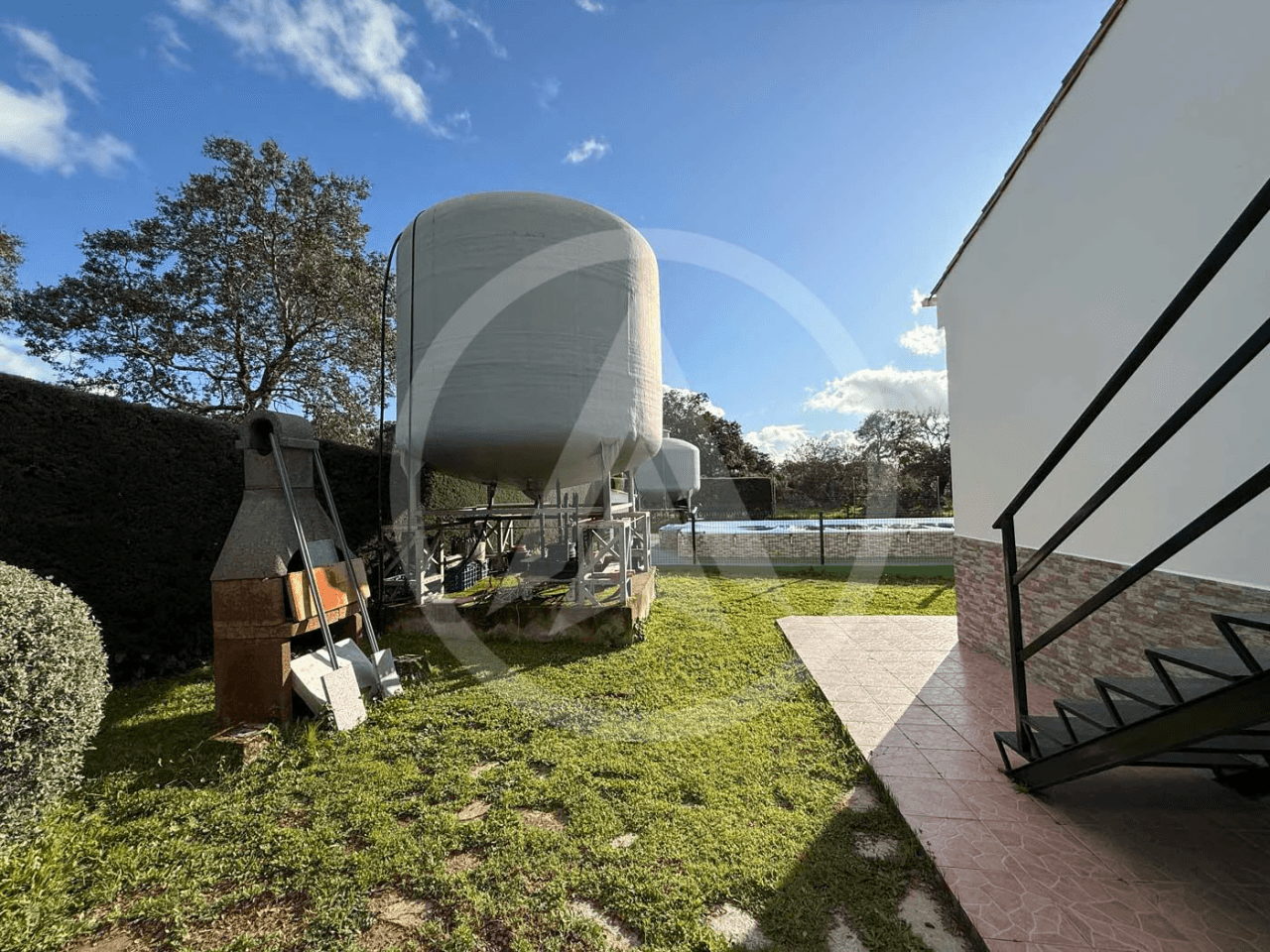 Country house with pool in Cáceres