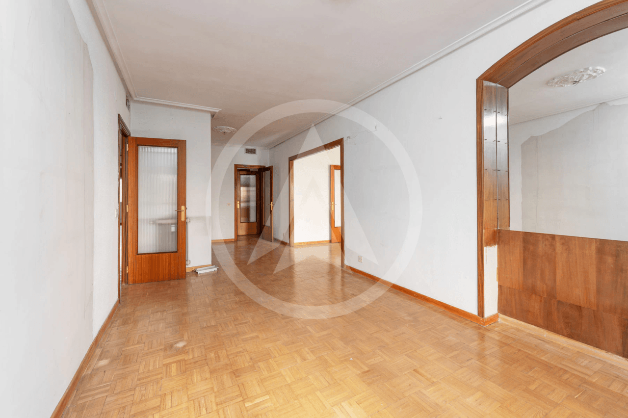 Apartment for sale in Cáceres Center with 2 parking spaces