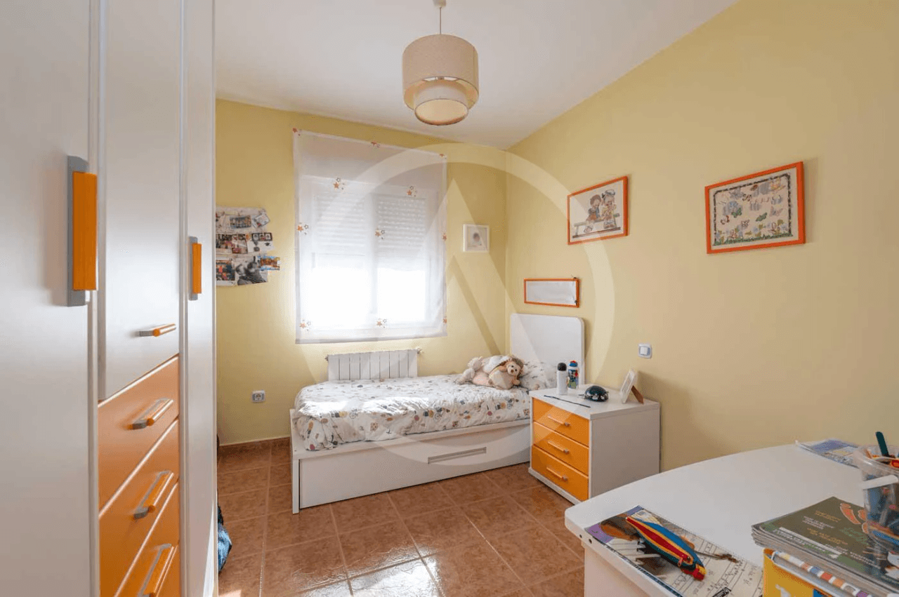 Townhouse for sale in Residencial Gredos