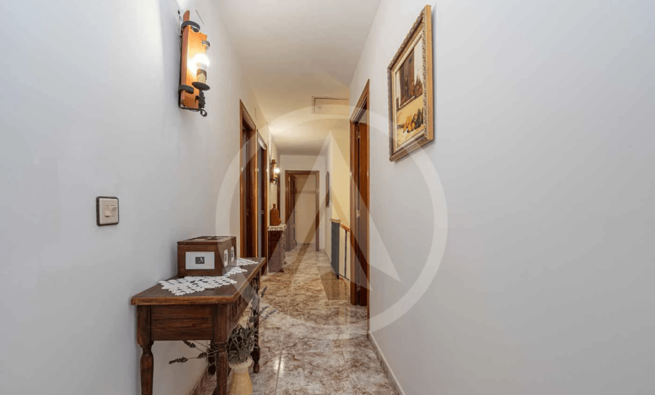 House for sale in Castañar de Ibor, Cáceres