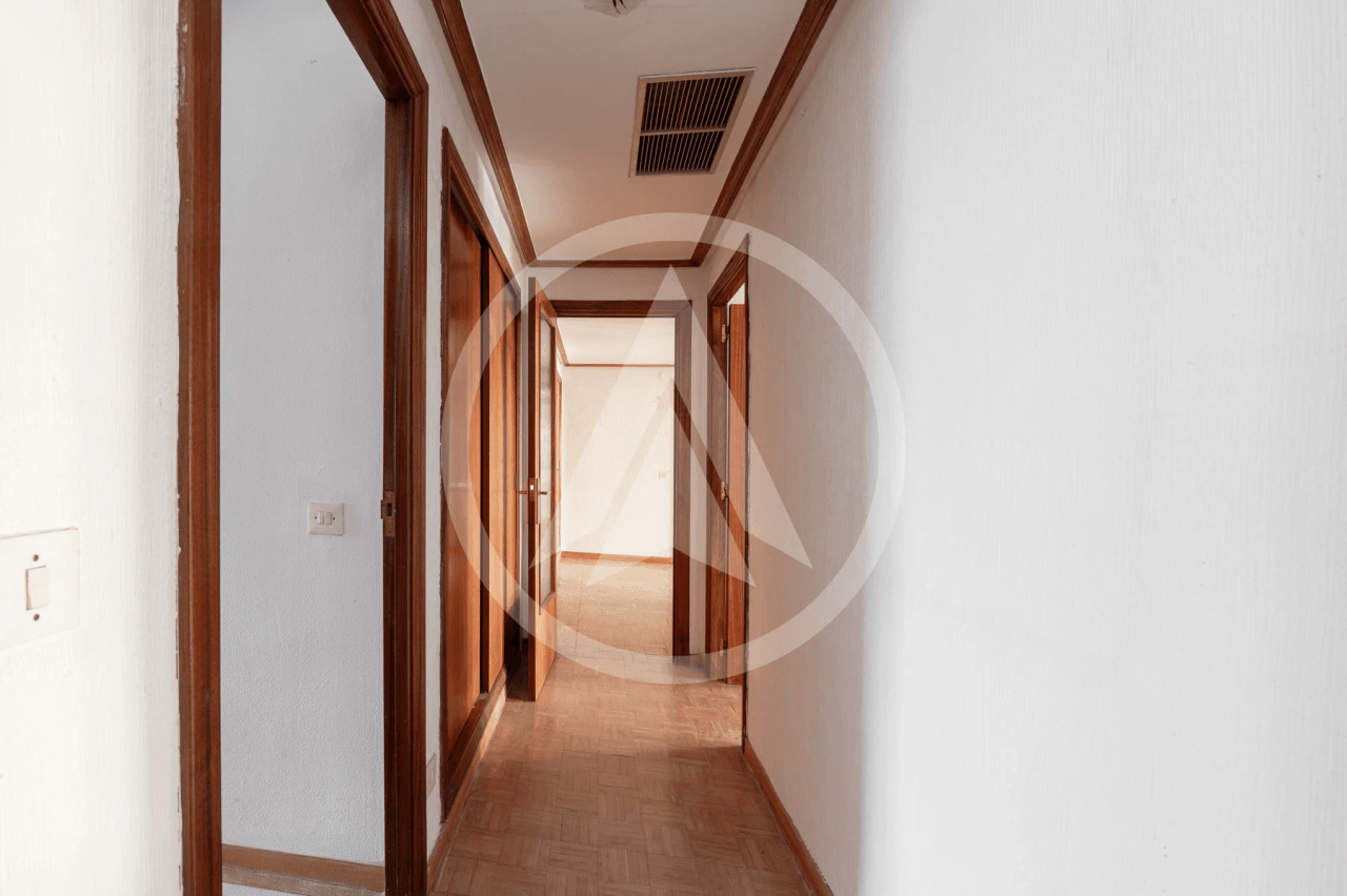 Apartment for sale in Cáceres Center with 2 parking spaces