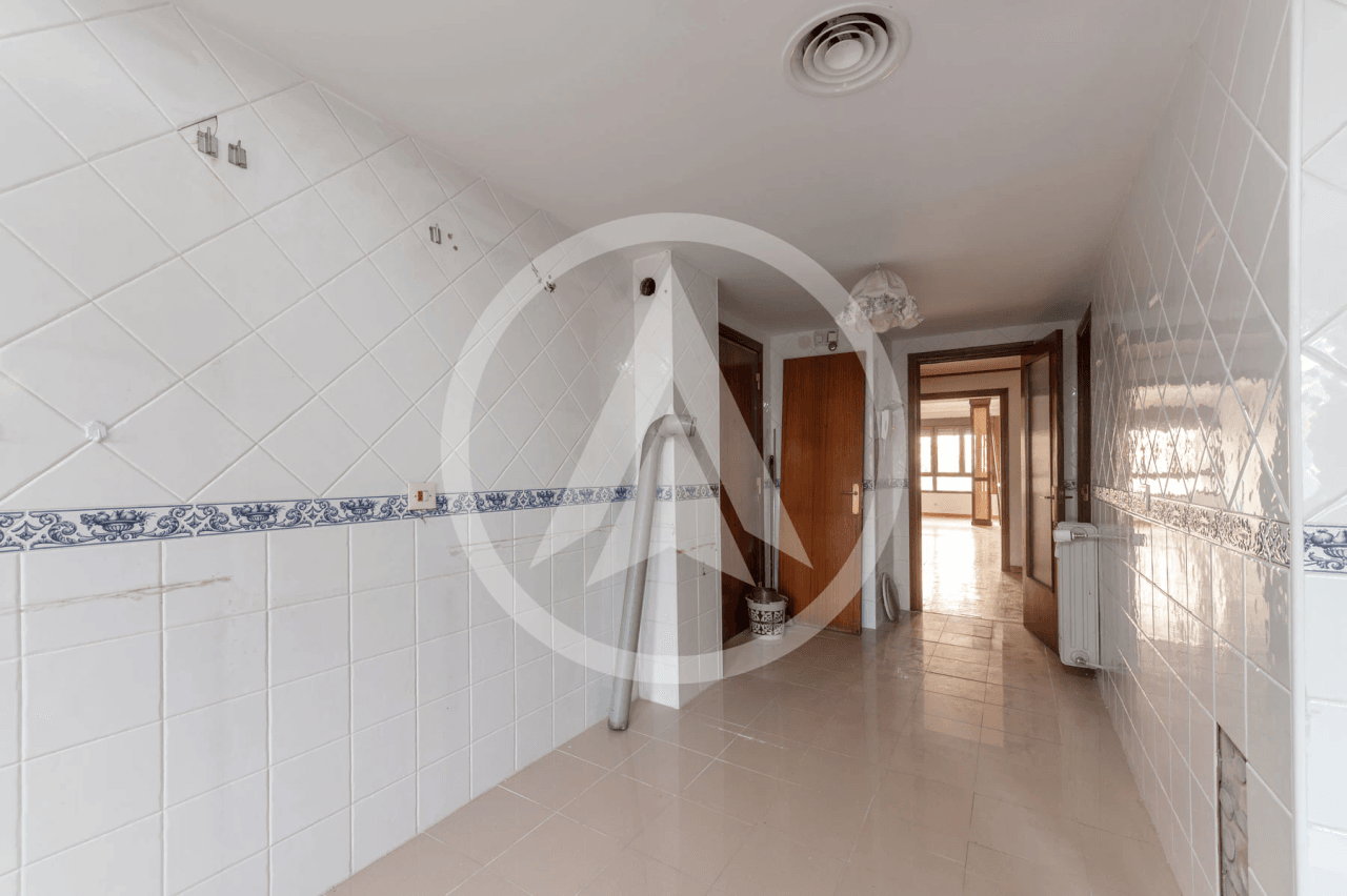 Apartment for sale in Cáceres Center with 2 parking spaces