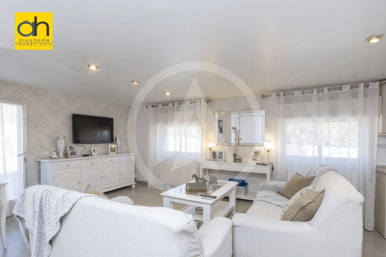 Villa with pool in Sierra de Fuentes