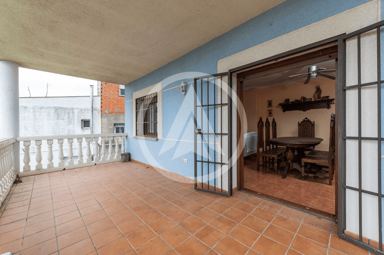 Village house with plot in Torrecillas de la Tiesa, Extremadura