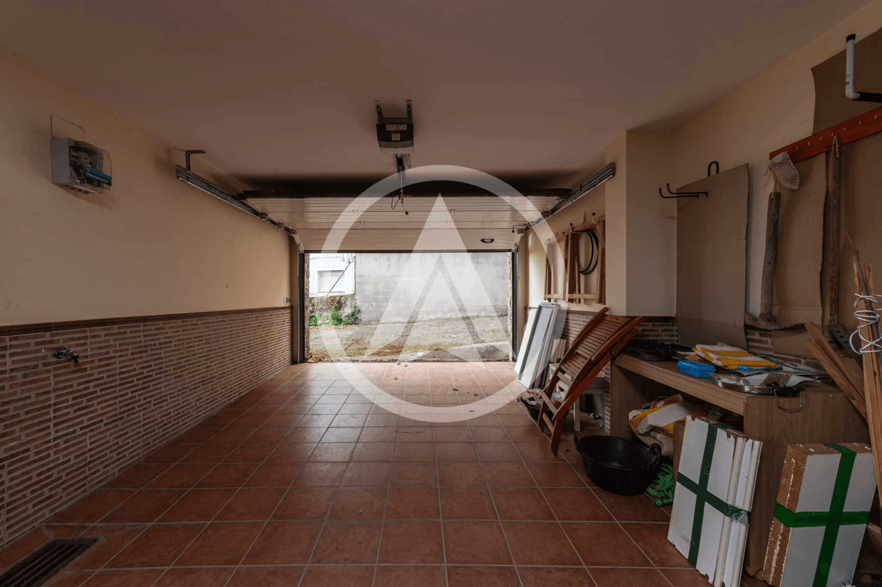 Village house with plot in Torrecillas de la Tiesa, Extremadura