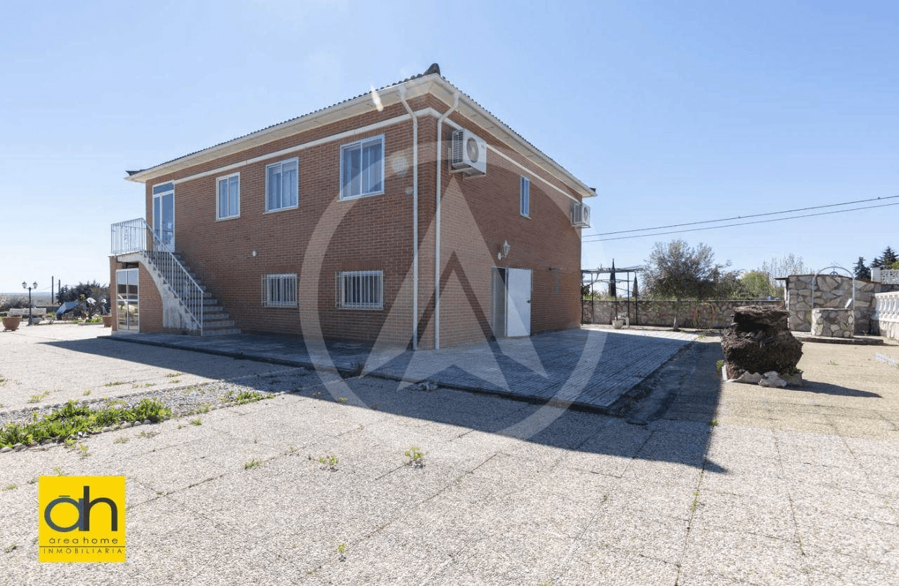 Villa with pool in Sierra de Fuentes