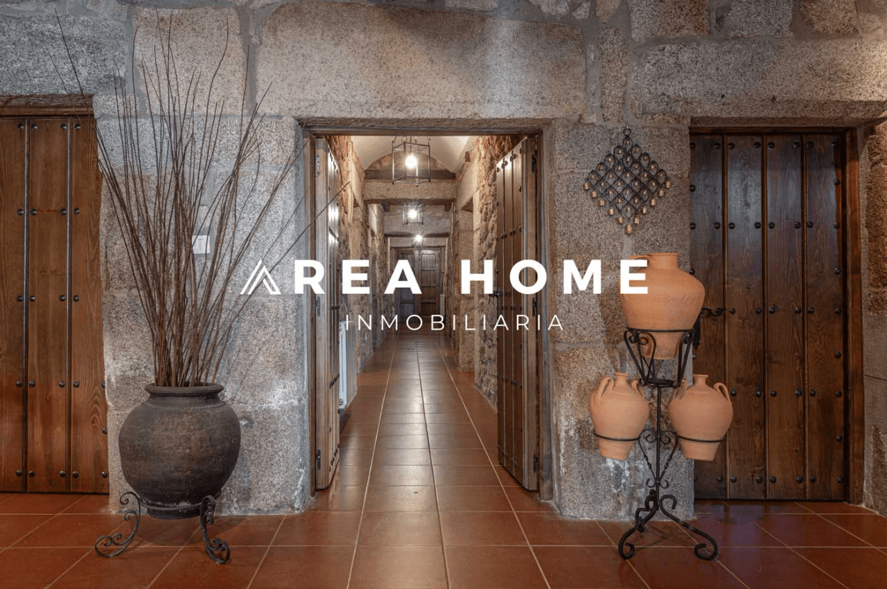 House for sale in Zarza la Mayor, Cáceres