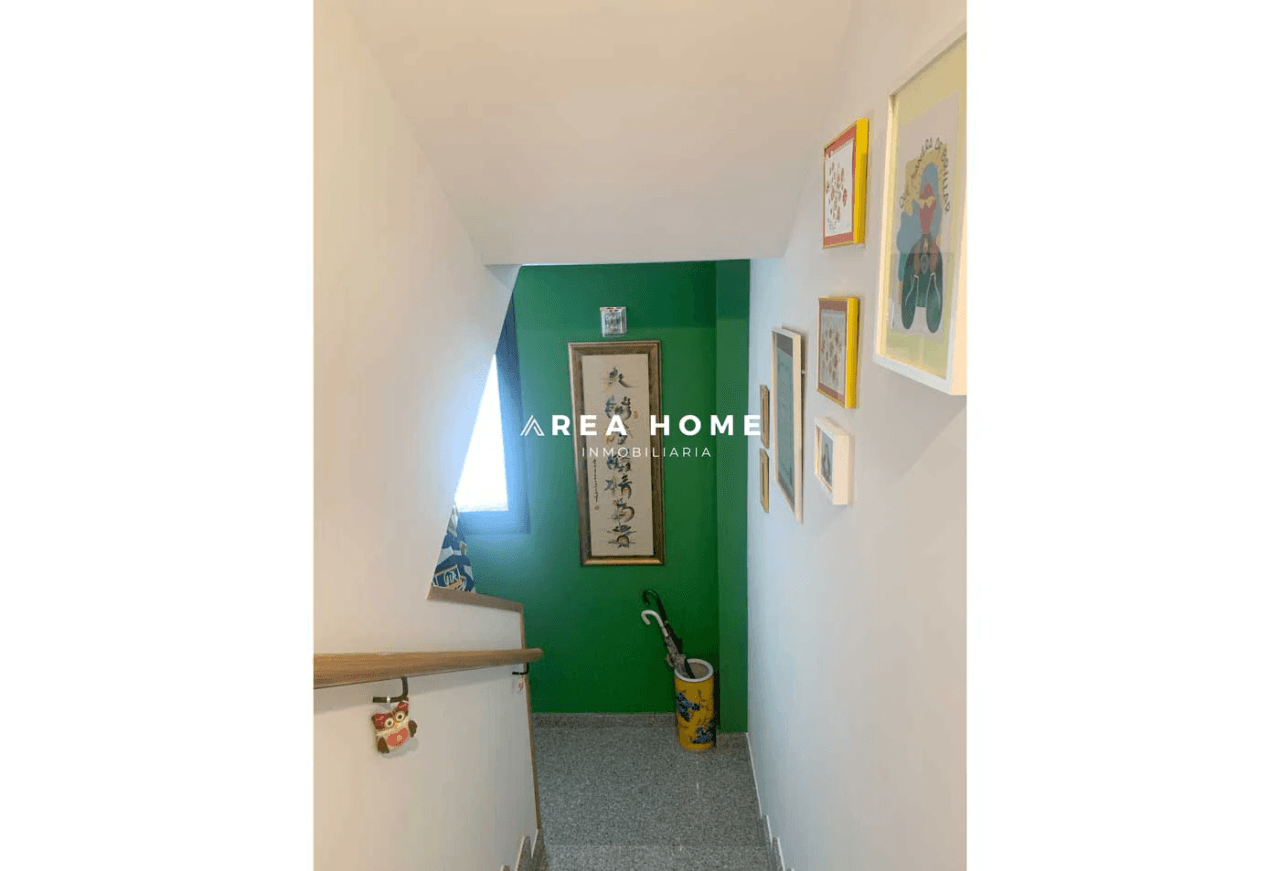Townhouse for sale in Montesol