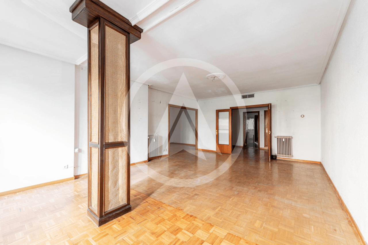 Apartment for sale in Cáceres Center with 2 parking spaces