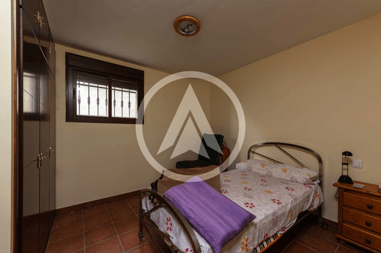 Village house with plot in Torrecillas de la Tiesa, Extremadura