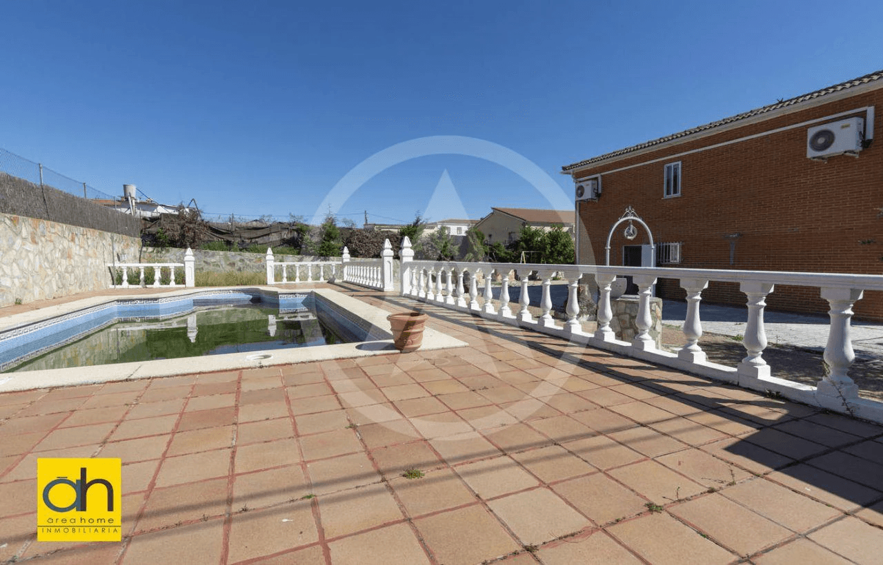 Villa with pool in Sierra de Fuentes