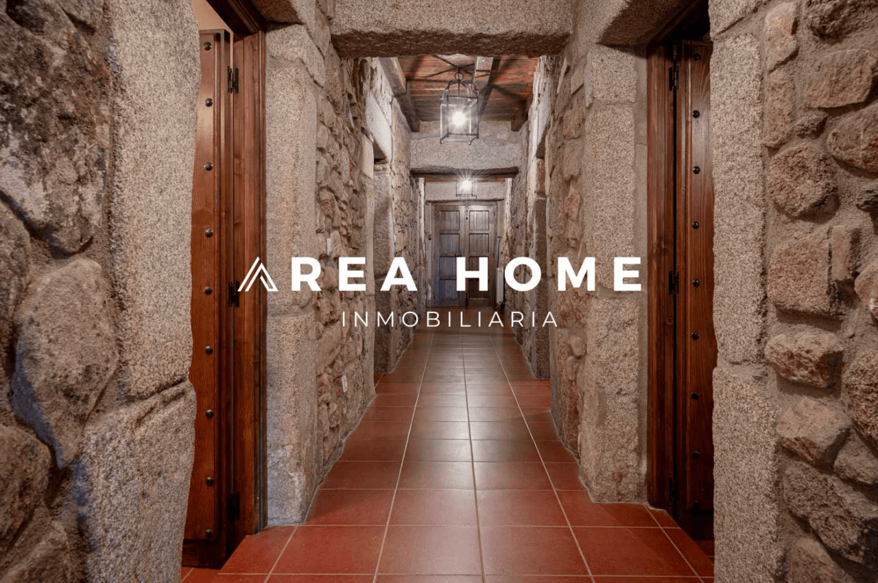 House for sale in Zarza la Mayor, Cáceres