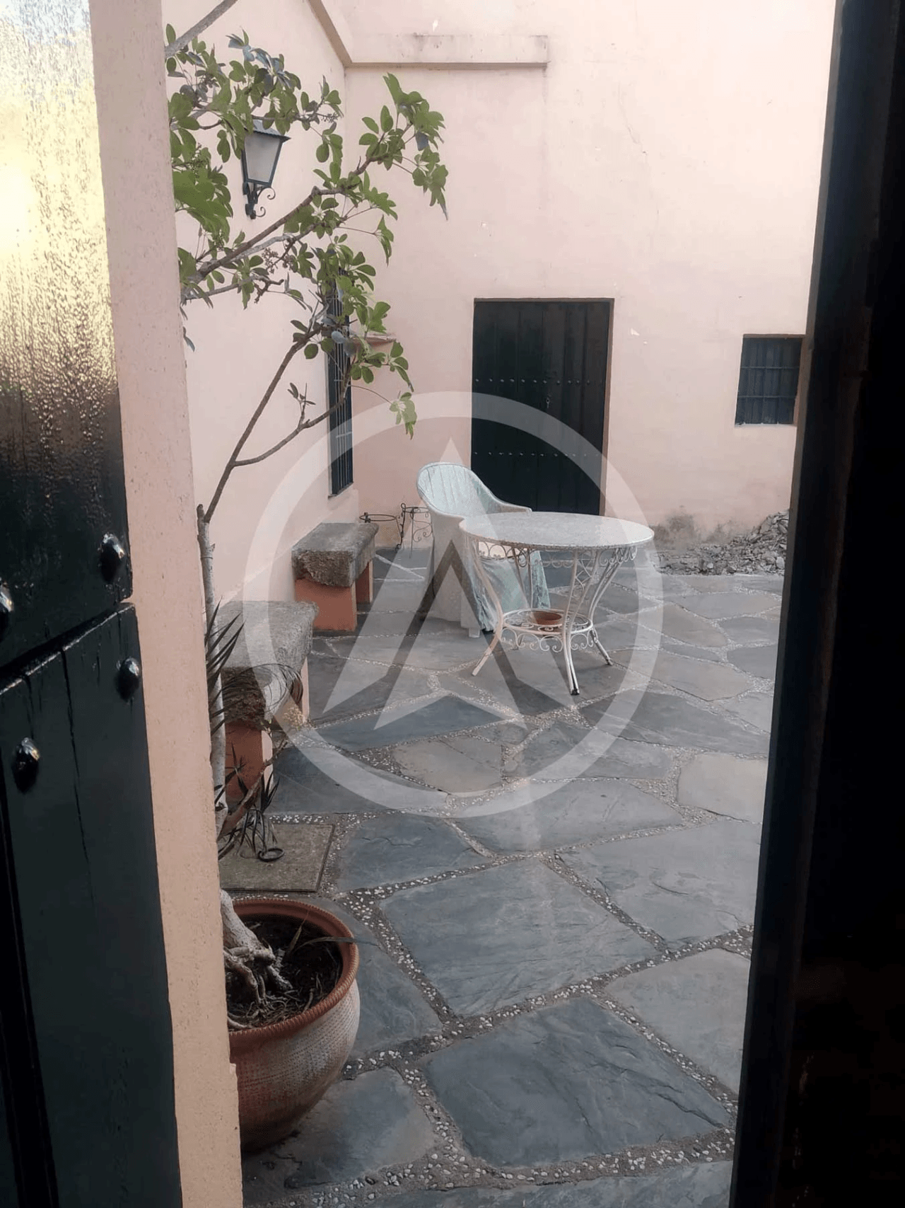 Village house with pool and land in Aldeacentenera - Extremadura