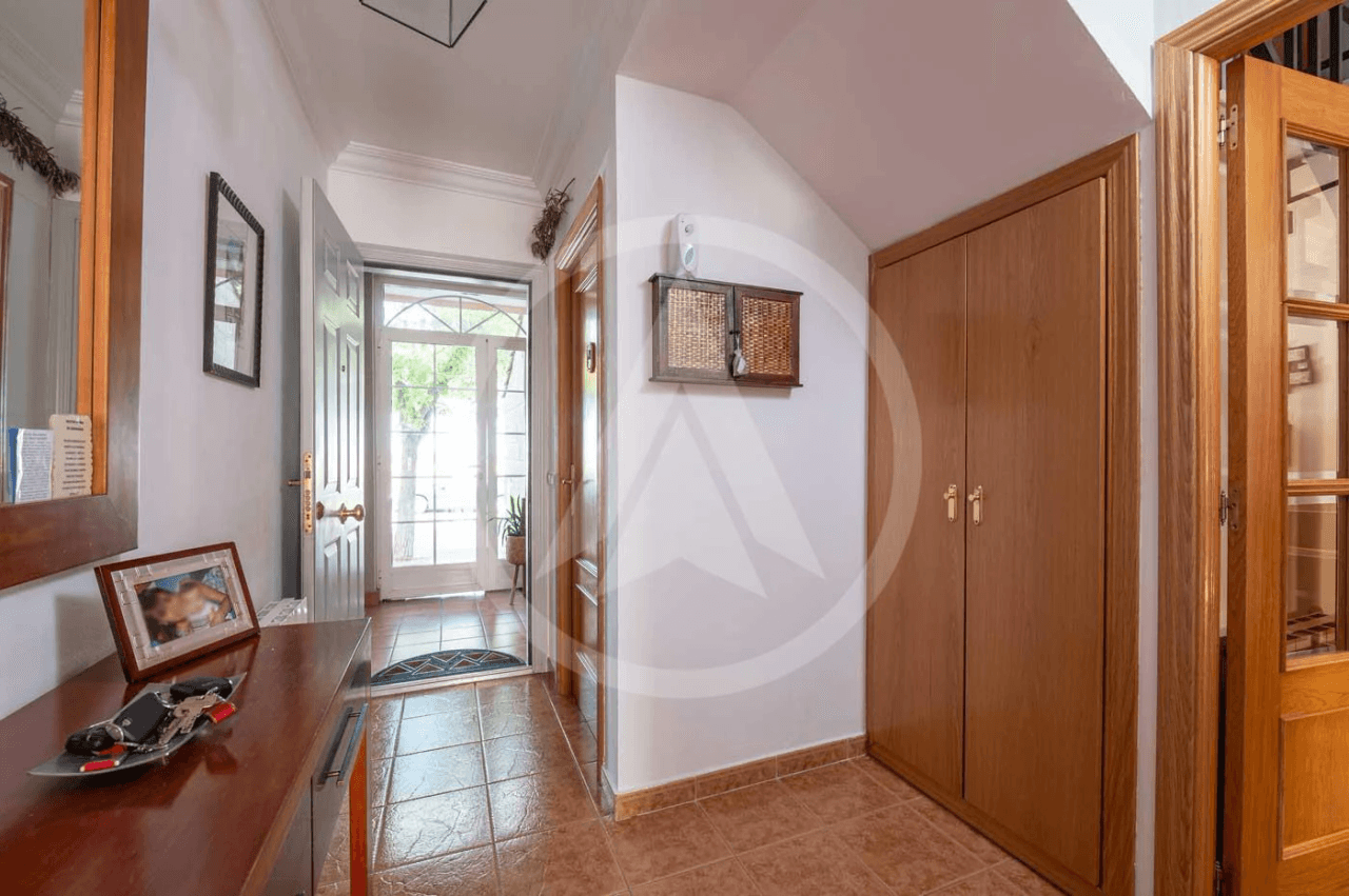 Townhouse for sale in Residencial Gredos