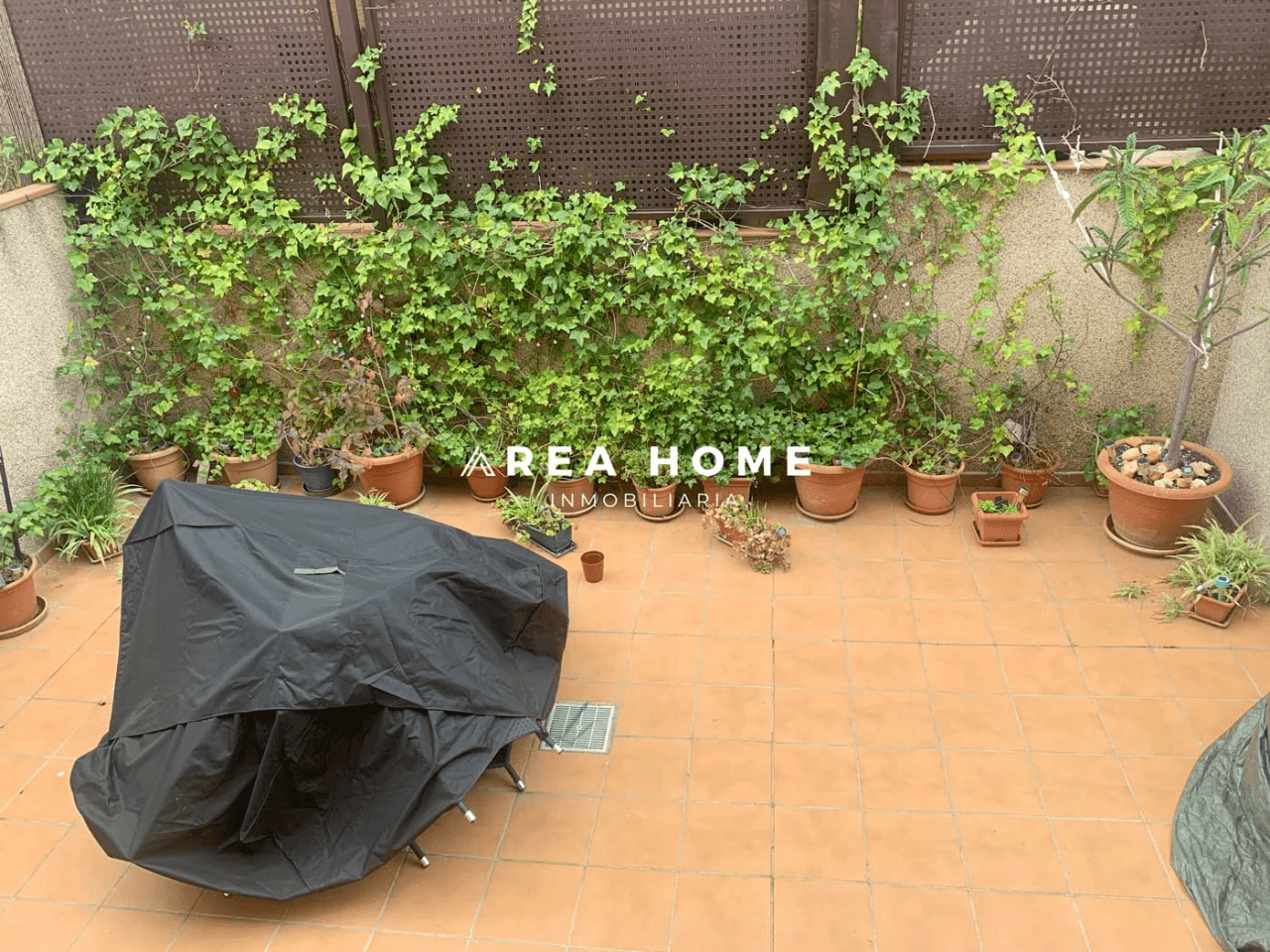 Townhouse for sale in Montesol
