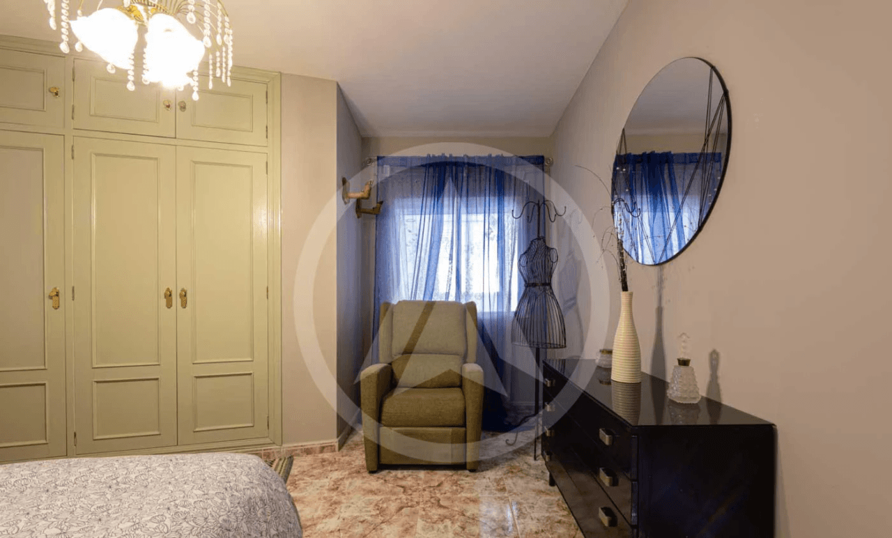 House for sale in Castañar de Ibor, Cáceres