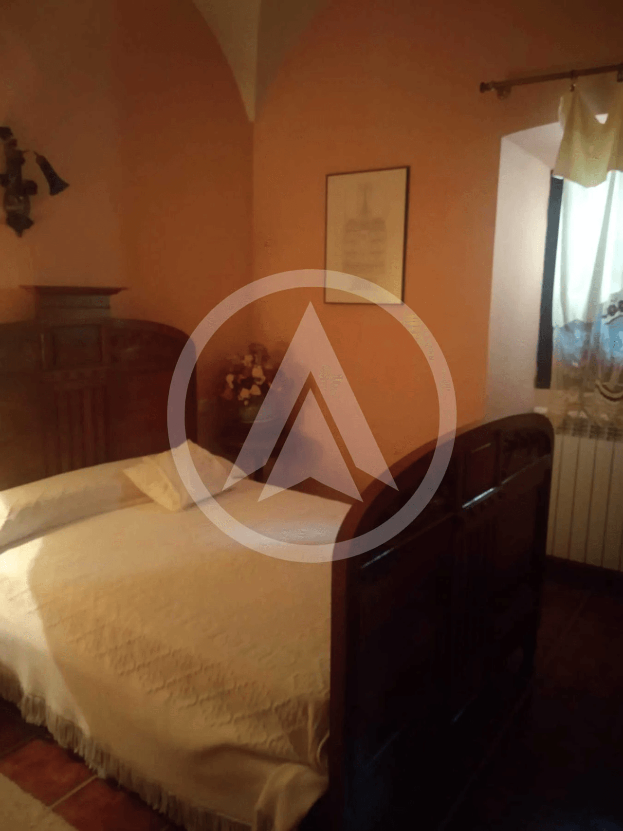 Village house with pool and land in Aldeacentenera - Extremadura