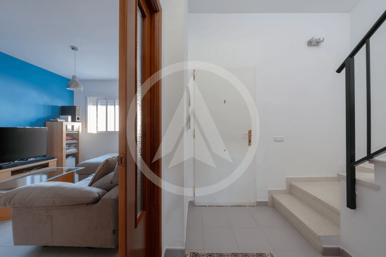 Townhouse in Cáceres el Viejo, Mejostilla