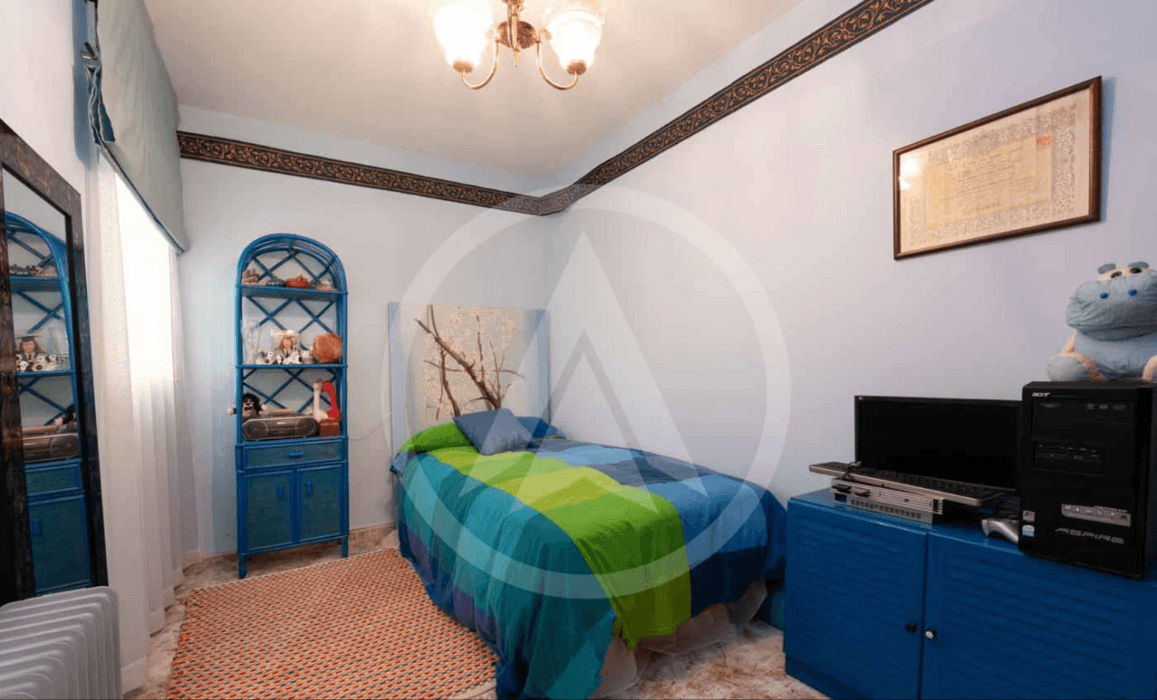 House for sale in Castañar de Ibor, Cáceres