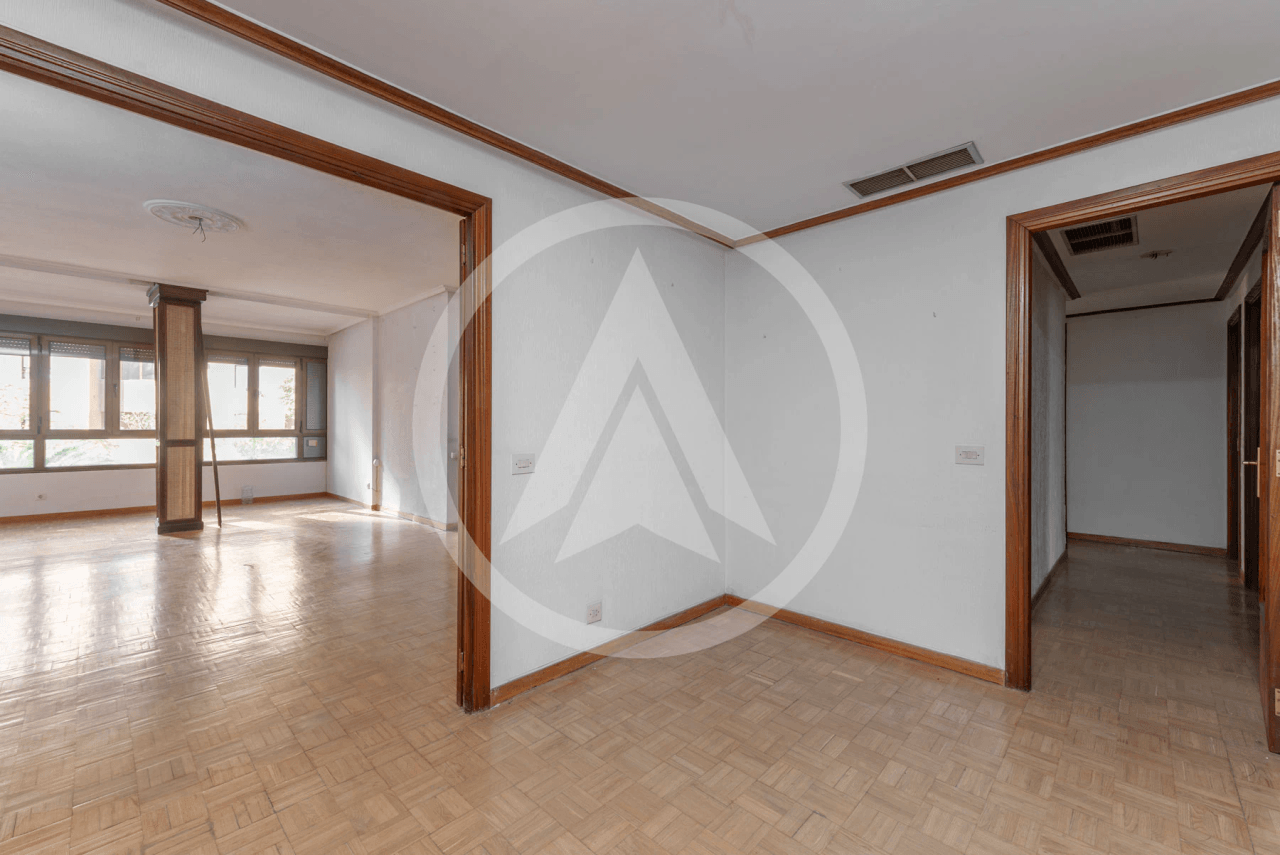 Apartment for sale in Cáceres Center with 2 parking spaces
