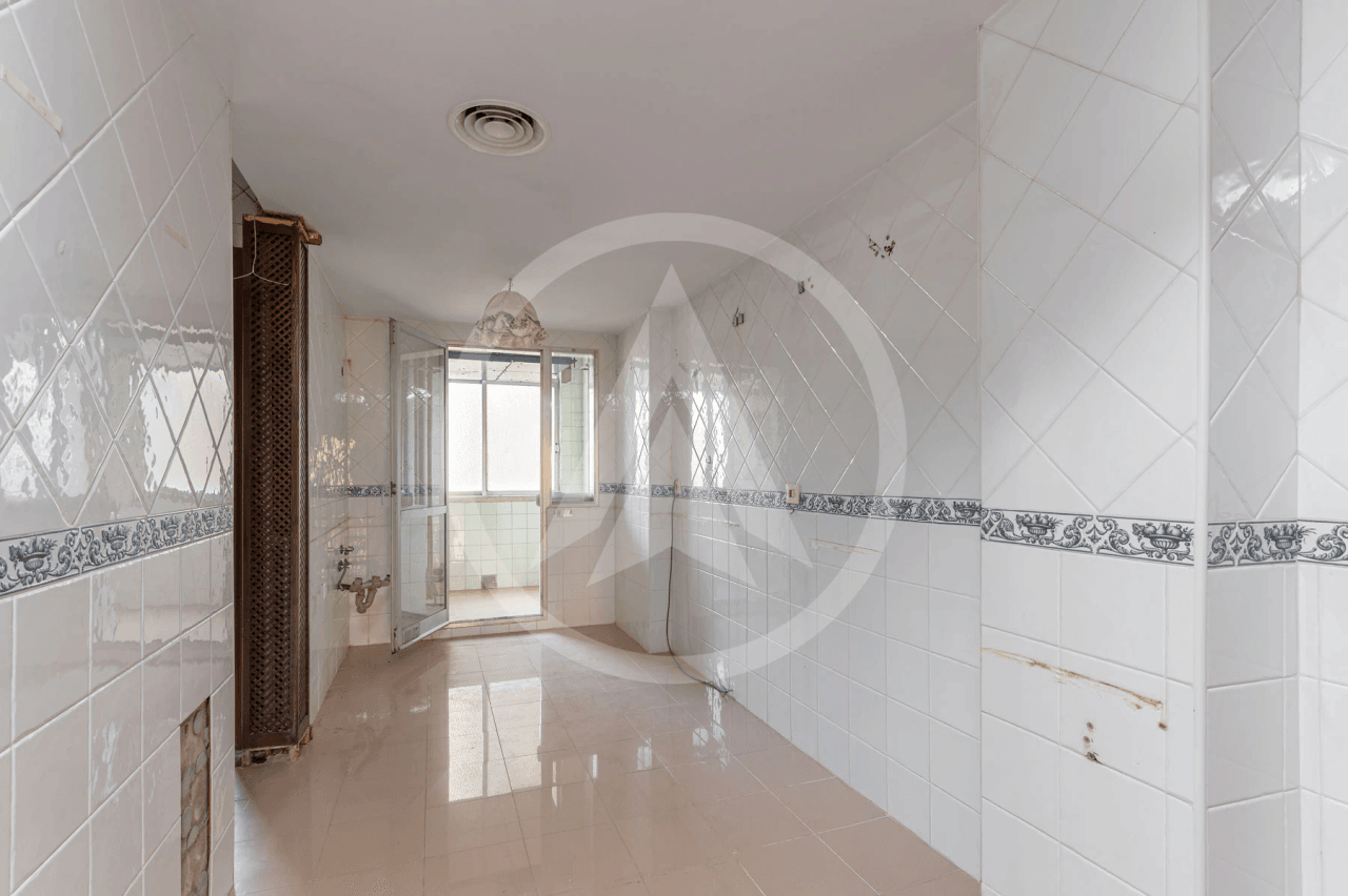 Apartment for sale in Cáceres Center with 2 parking spaces