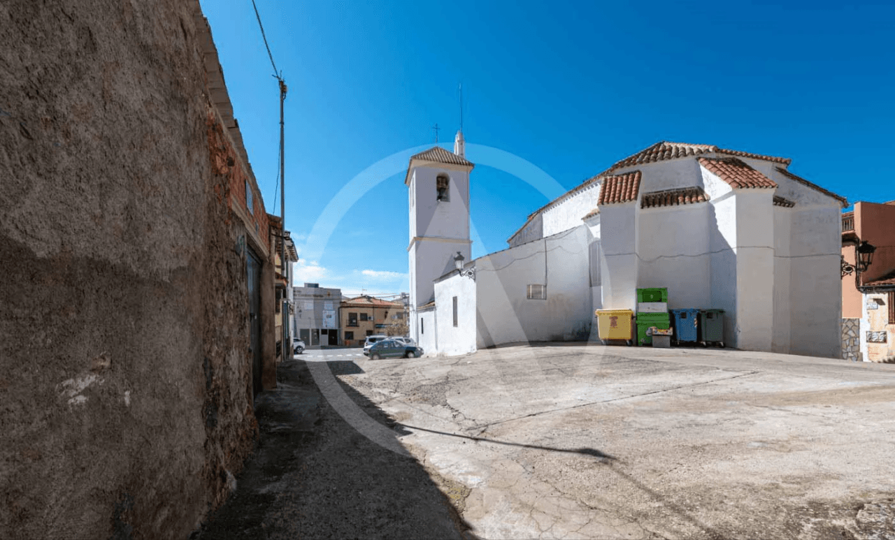 House for sale in Castañar de Ibor, Cáceres