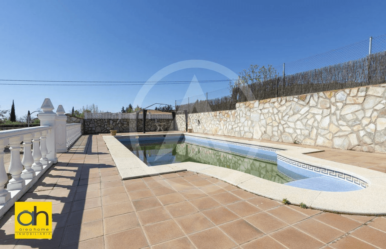 Villa with pool in Sierra de Fuentes